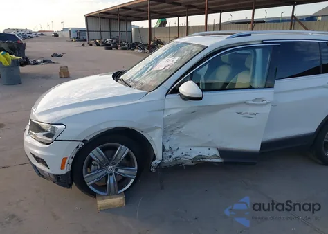 2021 Volkswagen Tiguan 2.0T Se/2.0T Se R-Line Black/2.0T Sel из США, поврежденный, VIN 3VV3B7AX9MM005018